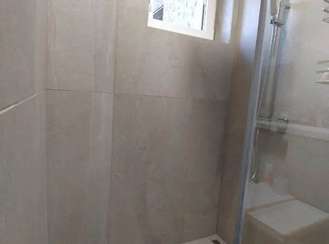 Big - 4 Bedroom, 2 Bathroom Old Town With Ac Apartament *