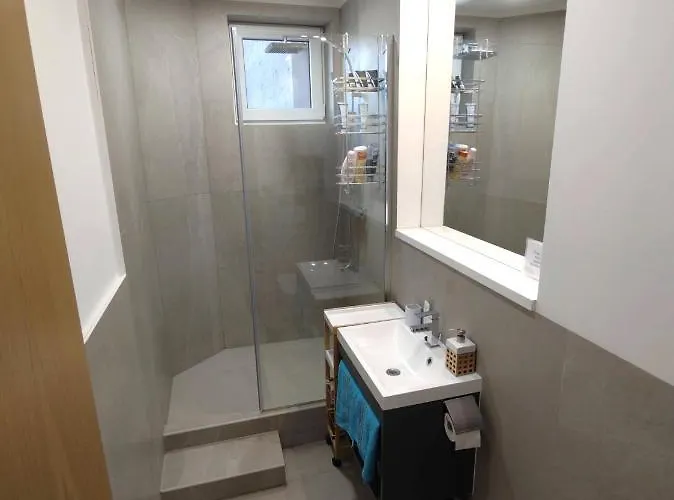 Big - 4 Bedroom, 2 Bathroom Old Town With Ac Apartament Bratislava