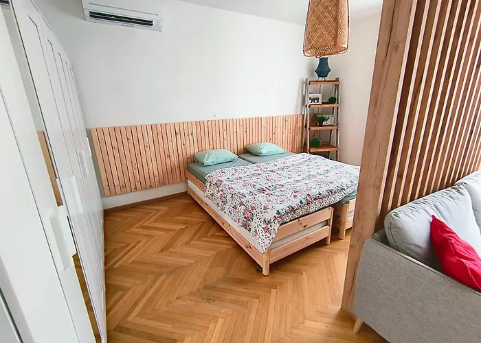 아파트 Big - 4 Bedroom, 2 Bathroom Old Town With Ac 브라티슬라바